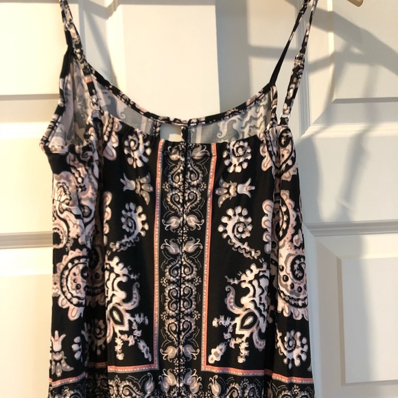 NEW Jumpsuit - Picture 5 of 6